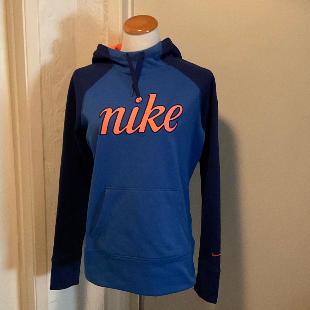 Nike Therma-fit Hoodie - Size Medium